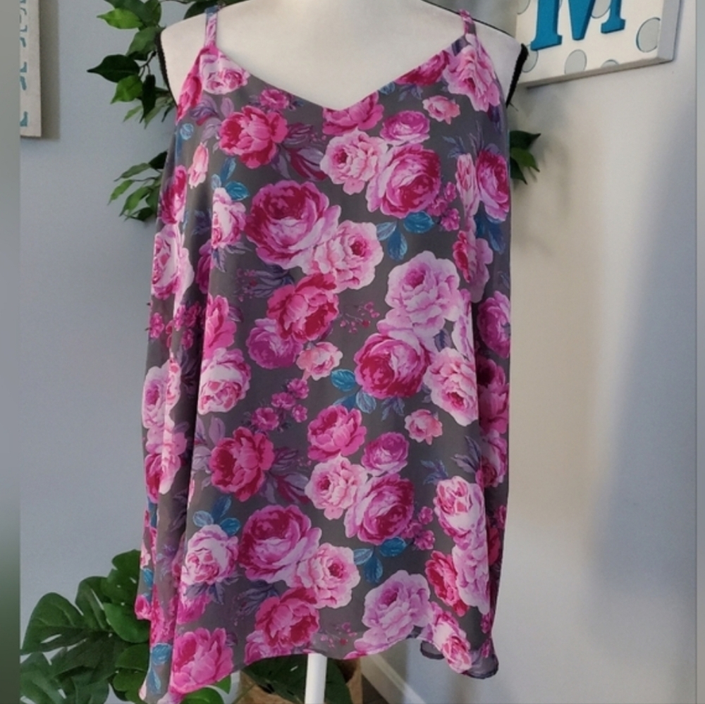 TORRID Sophie Chiffon Lined Grey Floral Swing Cami 2 - Picture 4 of 11